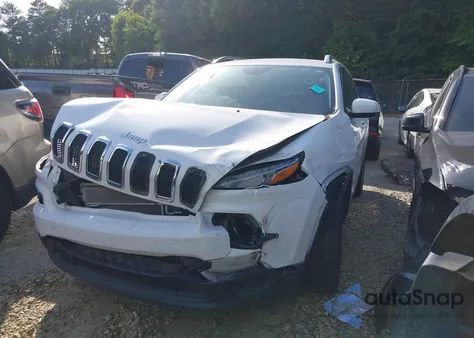 2018 Jeep Cherokee Latitude Fwd z USA, uszkodzony, nr VIN 1C4PJLCB8JD590470